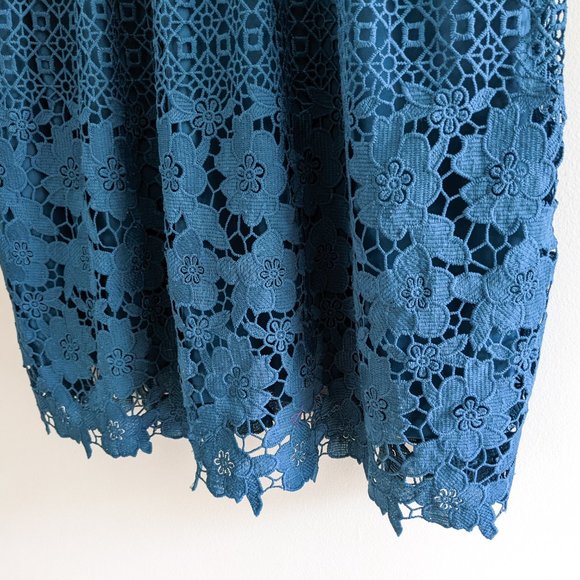 Ricki's Sleeveless Teal Lace Dress, Size 8 - Picture 3 of 6